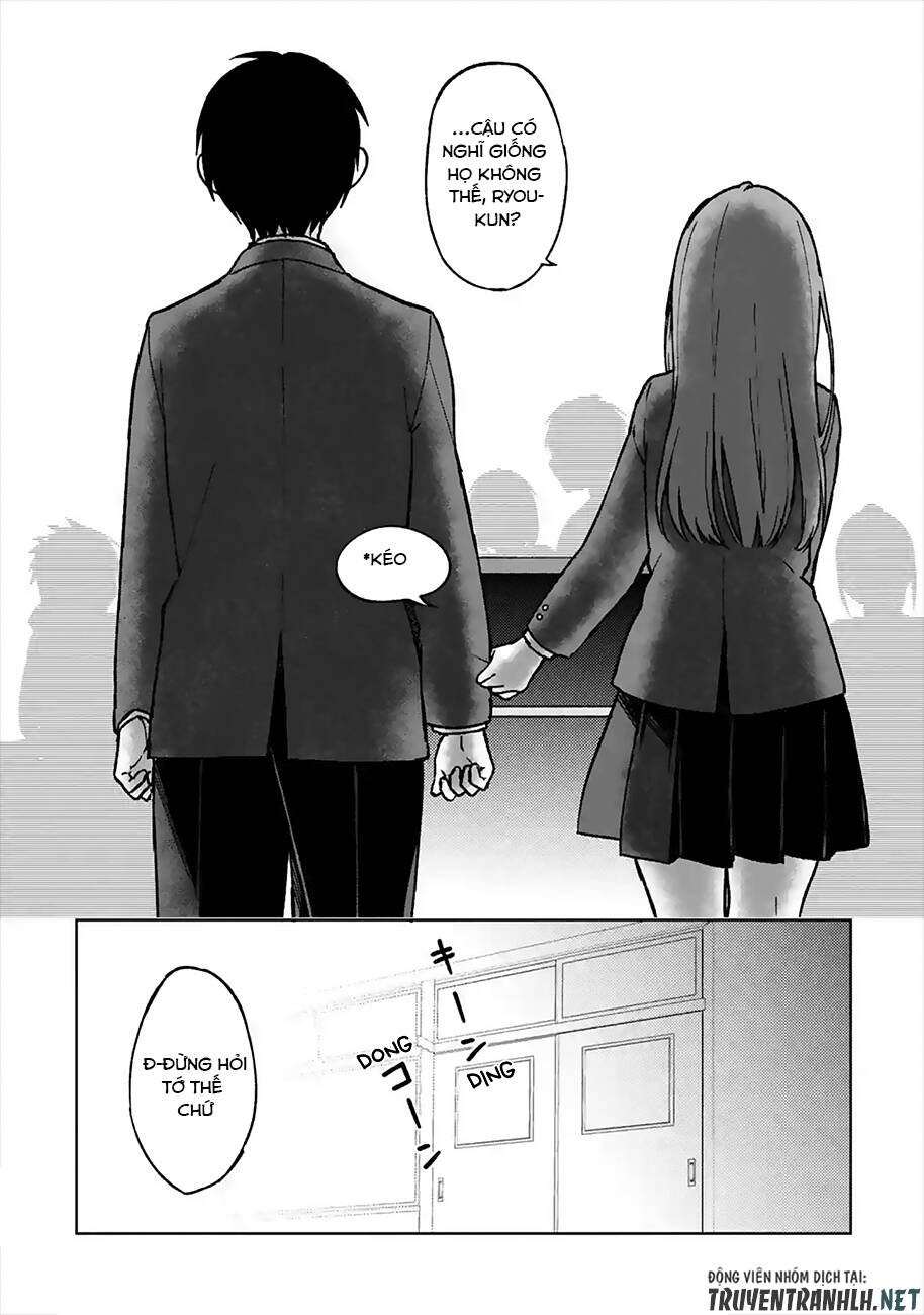 Chikan Saresou Ni Natteiru S-Kyuu Bishoujo Wo Tasuketara Tonari No Seki No Osananajimi Datta Chương 12 Page 15