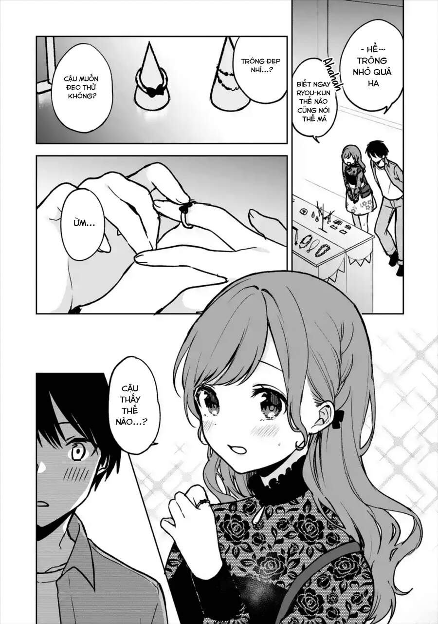 Chikan Saresou Ni Natteiru S-Kyuu Bishoujo Wo Tasuketara Tonari No Seki No Osananajimi Datta Chương 21 Page 14