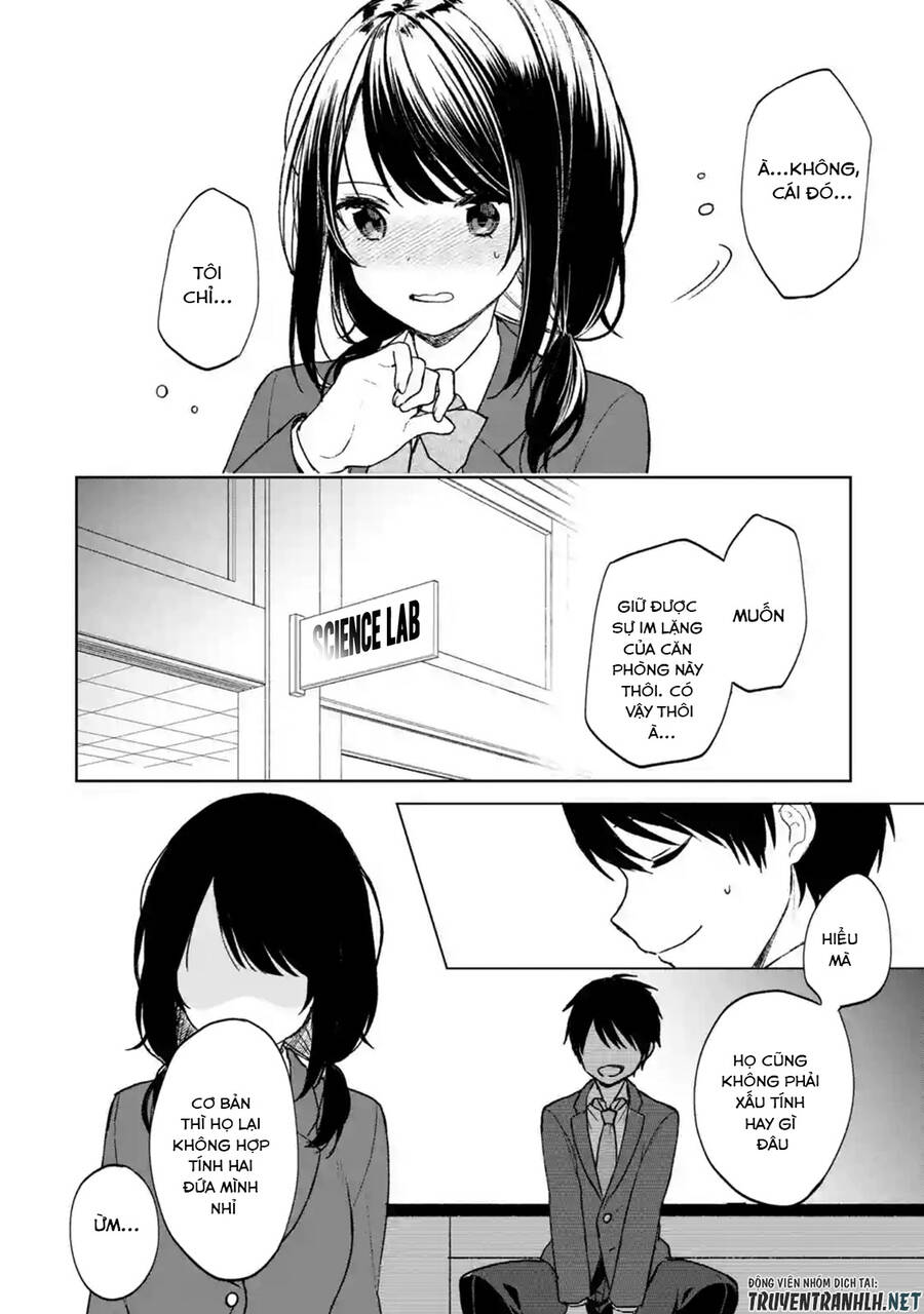 Chikan Saresou Ni Natteiru S-Kyuu Bishoujo Wo Tasuketara Tonari No Seki No Osananajimi Datta Chương 23 Page 13